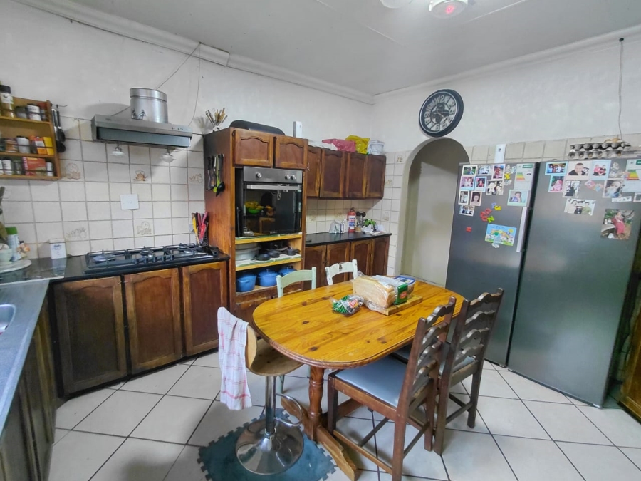 5 Bedroom Property for Sale in Elandsrand North West